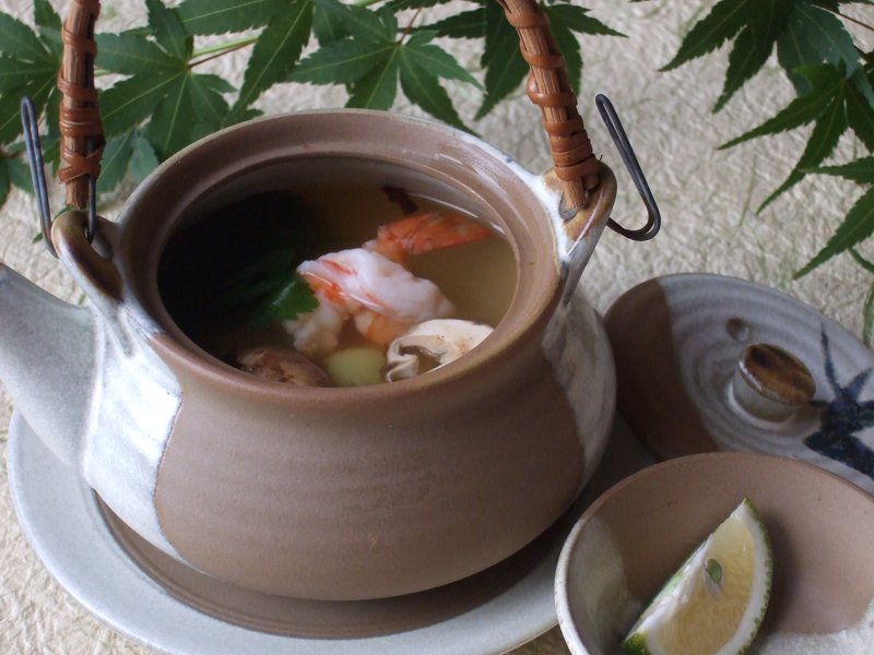松茸の土瓶蒸し