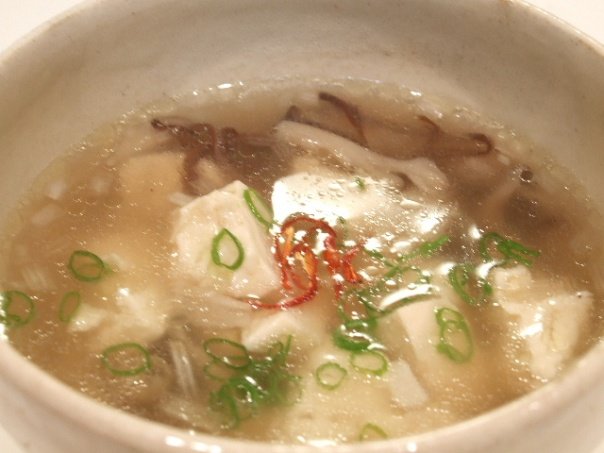 豆腐ときのこのコラーゲンスープ