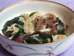 麩とわかめのあっさり煮